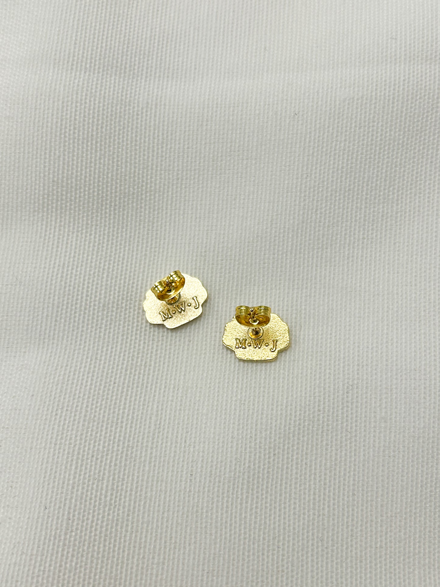 Seashell Stud Earrings